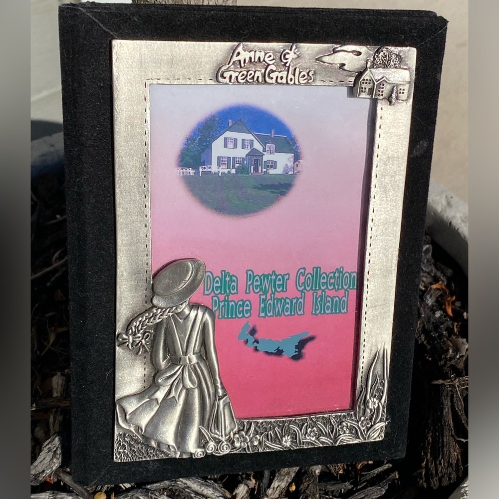 Vintage Anne of Green Gables Delta Pewter Collection Frame and Photo Album